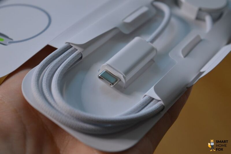 Зарядный кабель в рукаве для Apple Watch 9